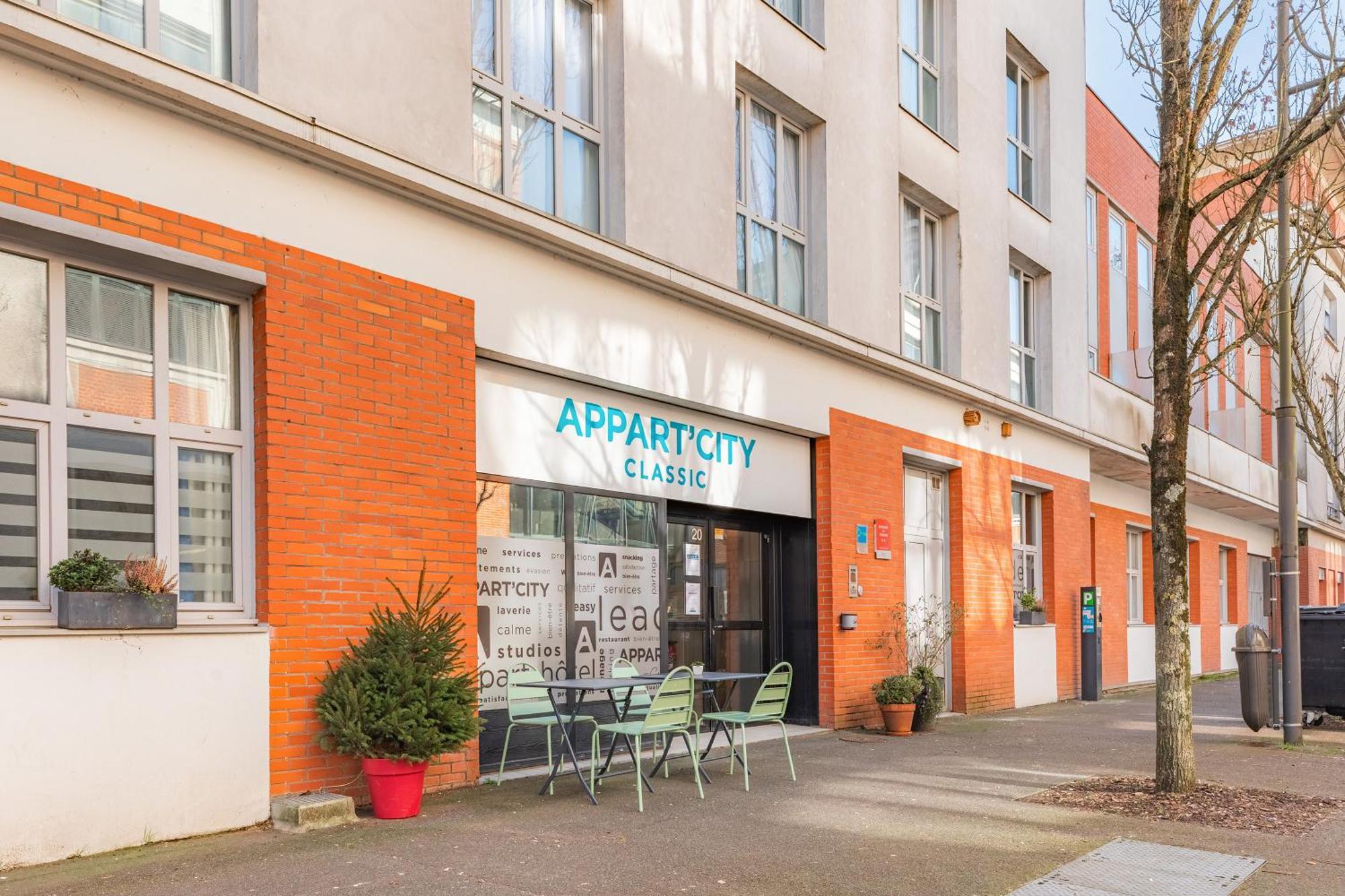 Appart'City Classic Blois Bagian luar foto